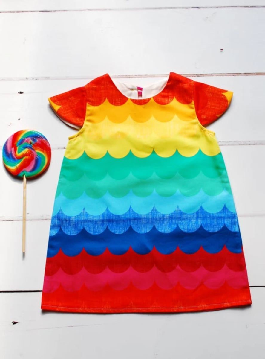 Rainbow Scallop Print Dress For Girls - Image 4